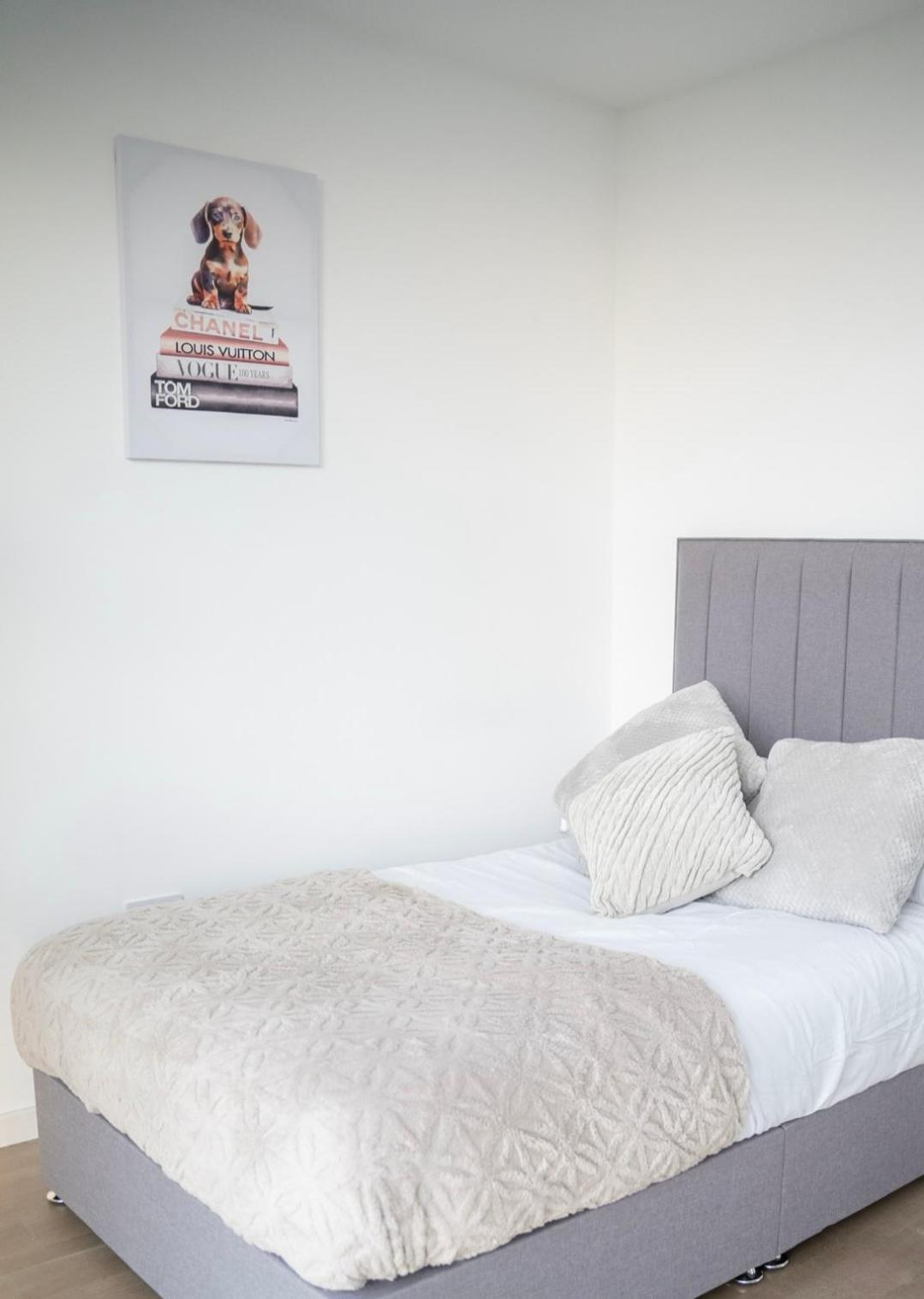 Luxury Living In The Heart Of Mk